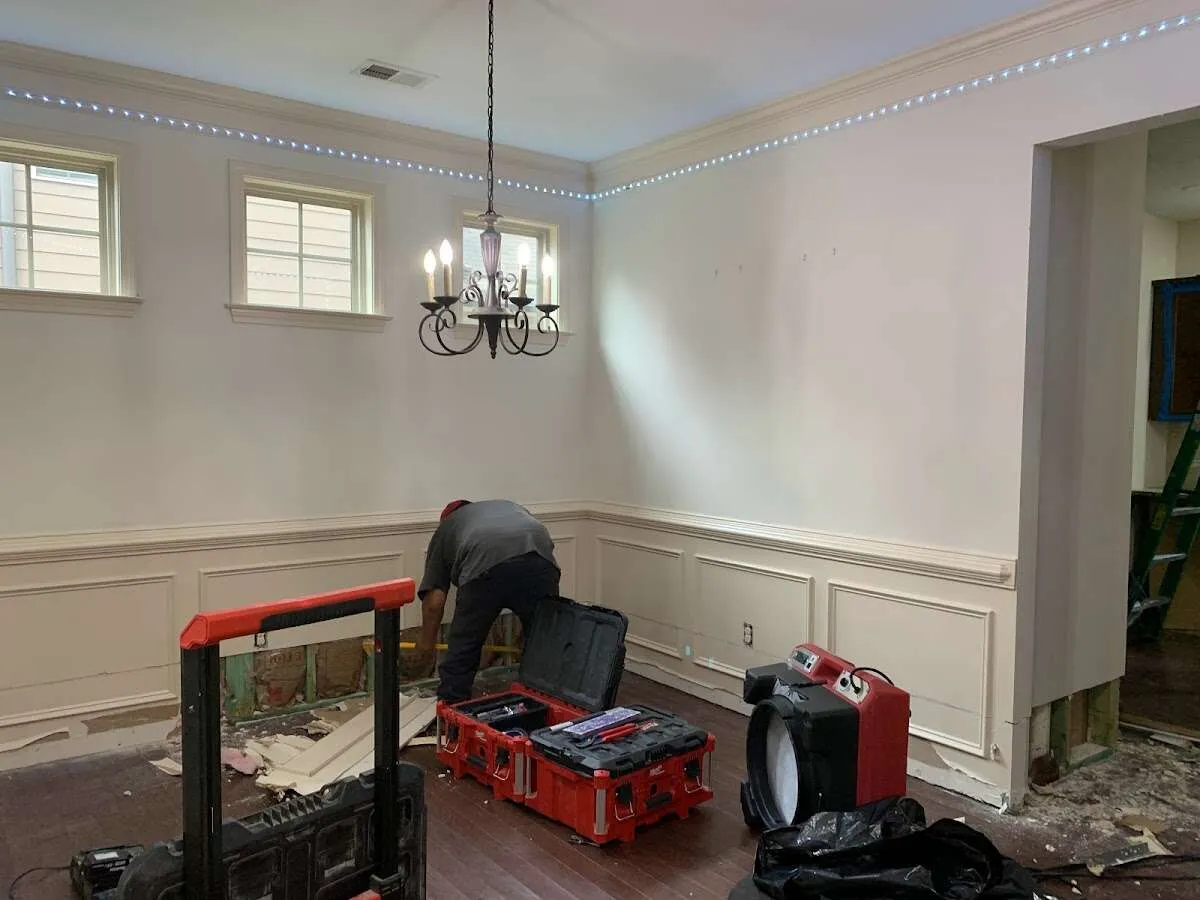 Restoration technician with professional equipment in Lehighton